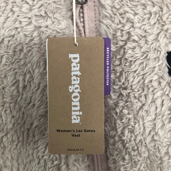 Patagonia Women's Beige Sherpa Fleece Vest - Picture 2 of 5